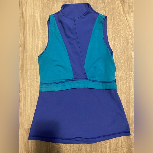 Lululemon workout top - Picture 4 of 5
